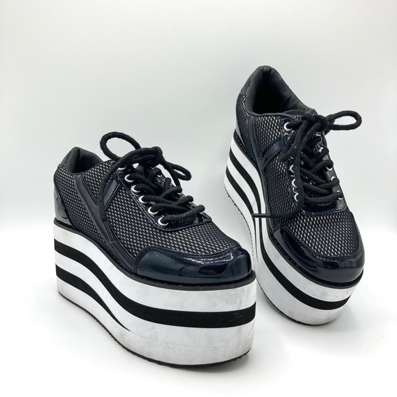 all black mesh platform sneakers